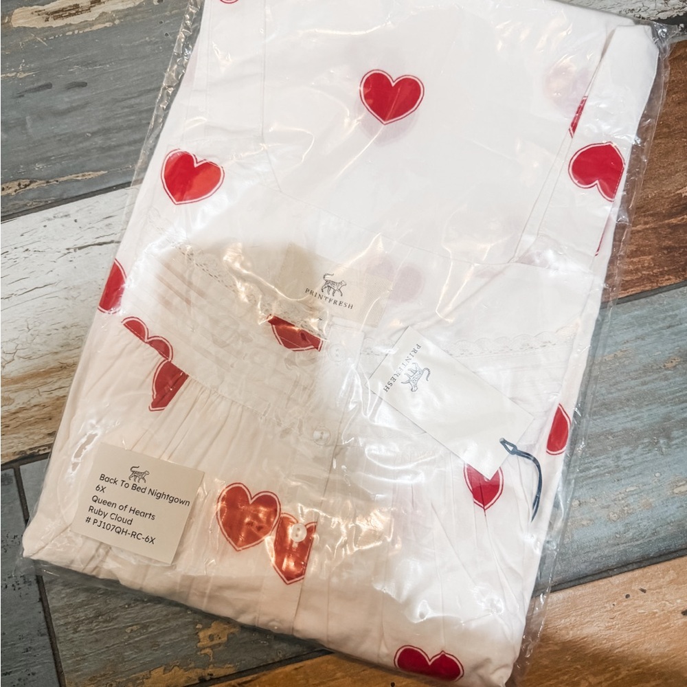 NWT Printfresh Back to Bed  Nightgown in Queen of Hearts 6X